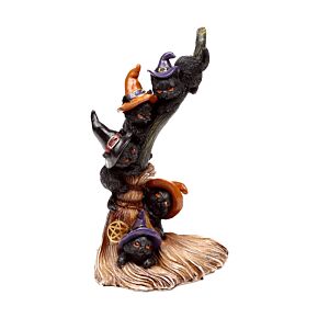 Figurka - Czarne koty na miotle czarownicy