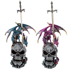 Dark Legends-" Smok z mieczem na czaszce"